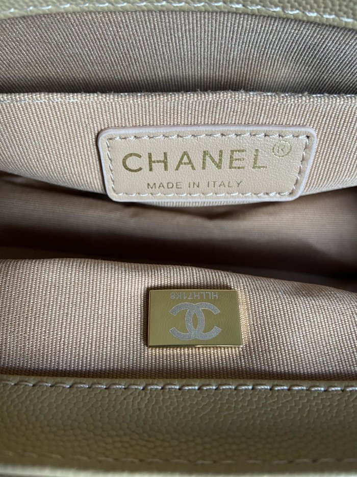 2022SS新作 シャネル Chanel ショルダーバック スーパーコピー