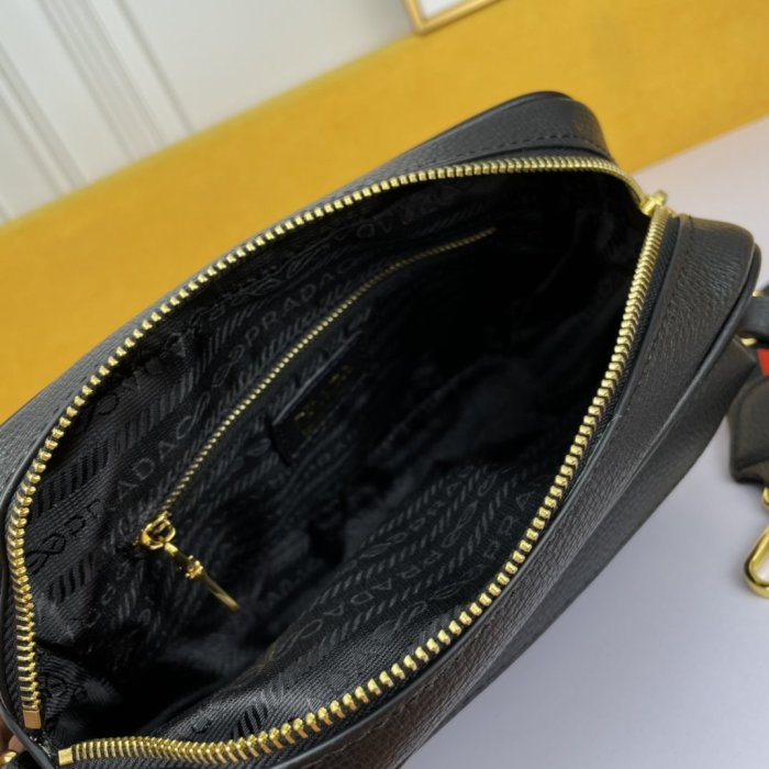 2022SS新作 Prada プラダ レディースハンドバックスーパーコピー