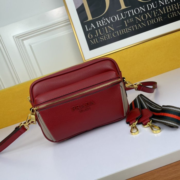 2022SS新作 Prada プラダ レディースハンドバックスーパーコピー