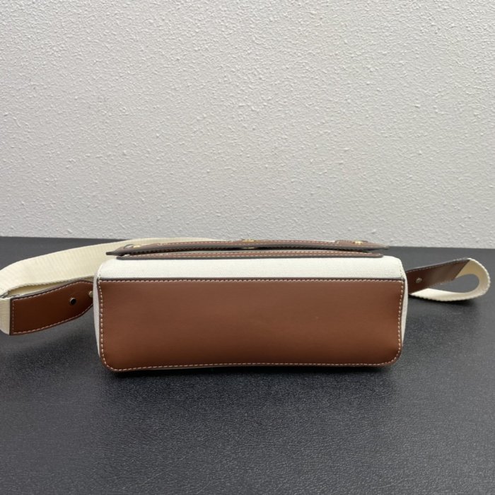 2022SS新作Burberryバーバリー レディース ショルダーバック スーパーコピー