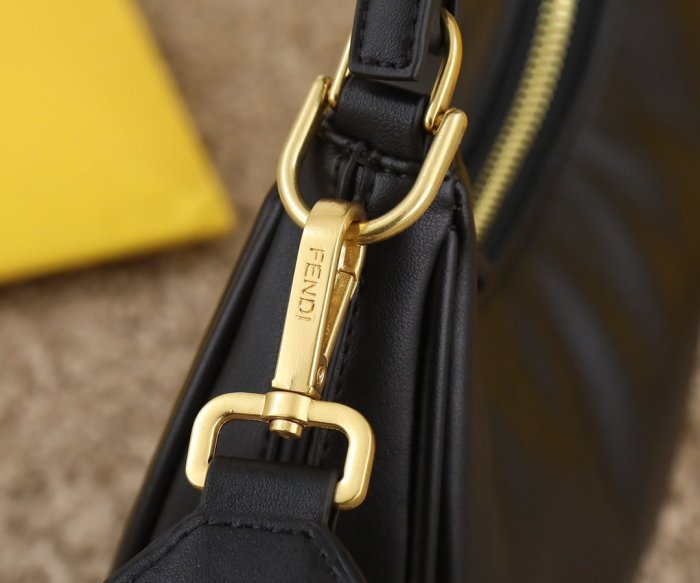 2022SS新作 FENDI フェンディ レディース ハンドバックスーパーコピー