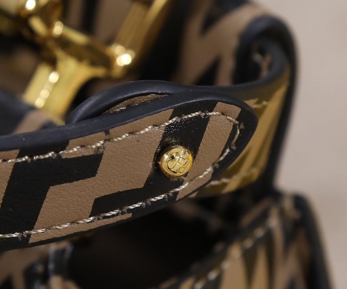 2022SS新作 FENDI フェンディ レディース ハンドバックスーパーコピー
