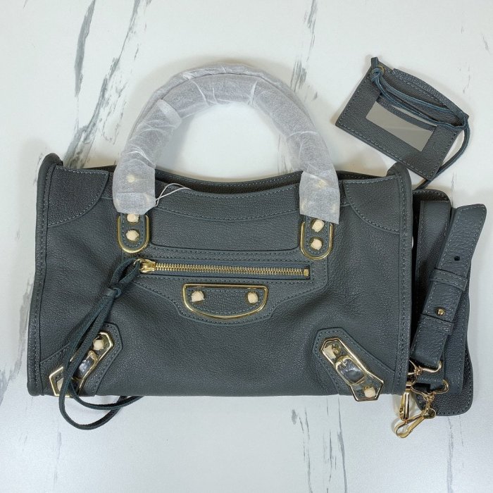 2022SS新作 Balenciaga バレンシアガ レディース ショルダーバックスーパーコピー