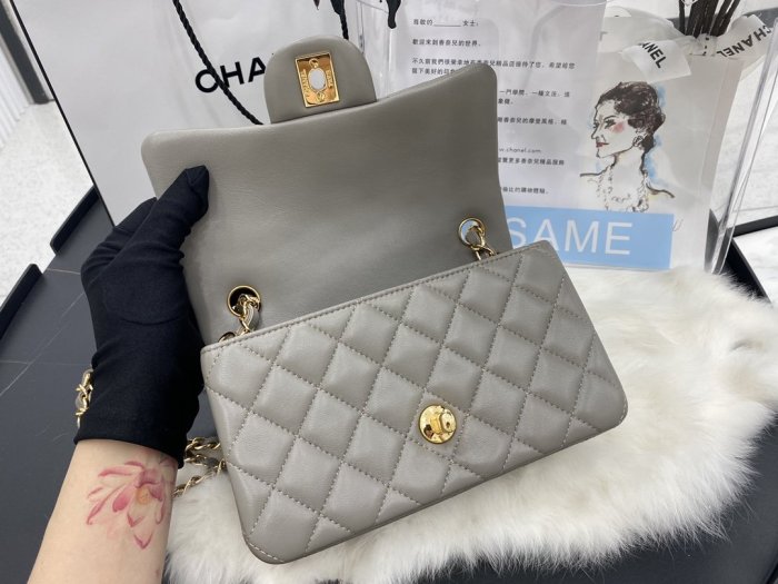 2022SS新作 シャネル Chanel ショルダーバック スーパーコピー