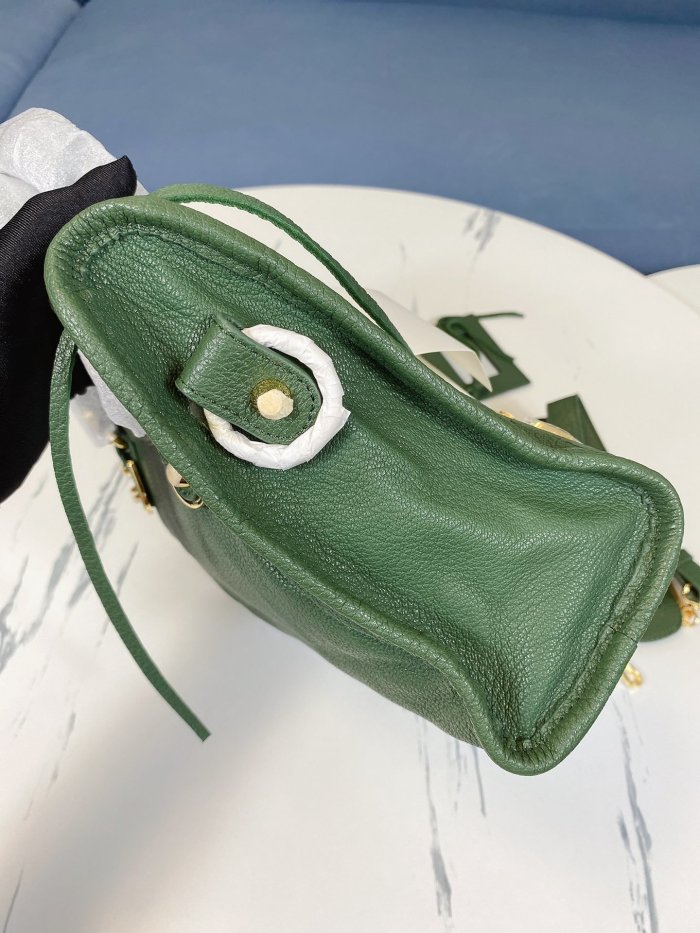 2022SS新作 Balenciaga バレンシアガ レディース ショルダーバックスーパーコピー