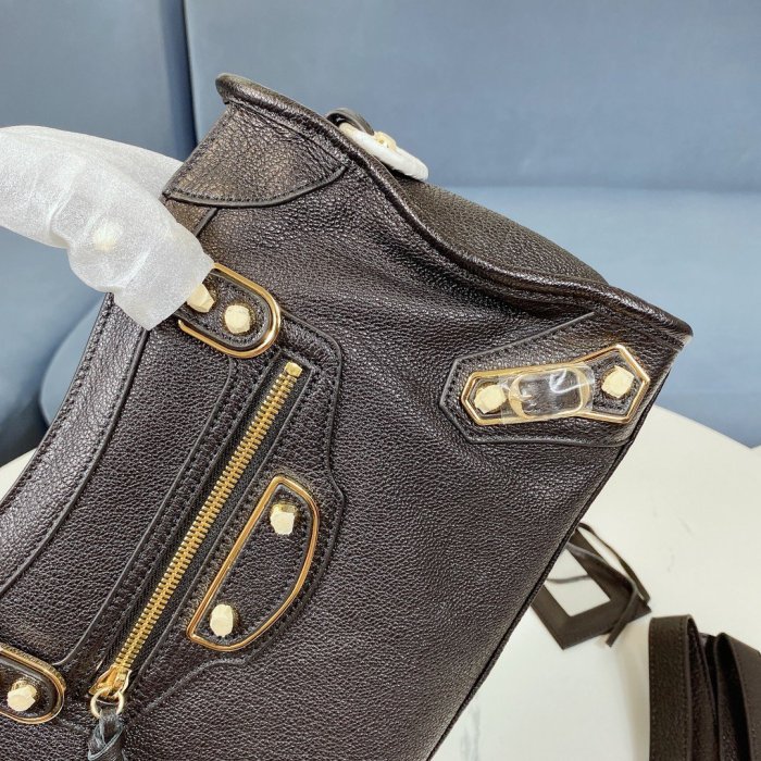 2022SS新作 Balenciaga バレンシアガ レディース ショルダーバックスーパーコピー
