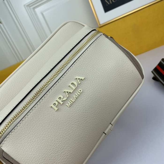 2022SS新作 Prada プラダ レディースハンドバックスーパーコピー