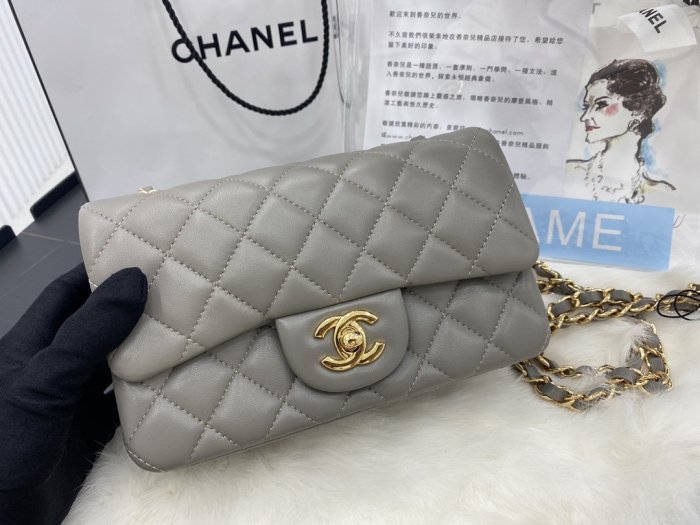 2022SS新作 シャネル Chanel ショルダーバック スーパーコピー
