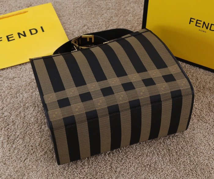 2022SS新作 FENDI フェンディ レディース ハンドバックスーパーコピー
