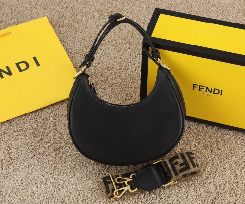 2022SS新作 FENDI フェンディ レディース ハンドバックスーパーコピー