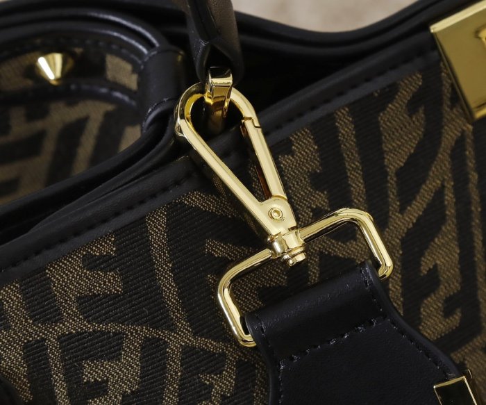 2022SS新作 FENDI フェンディ レディース ハンドバックスーパーコピー