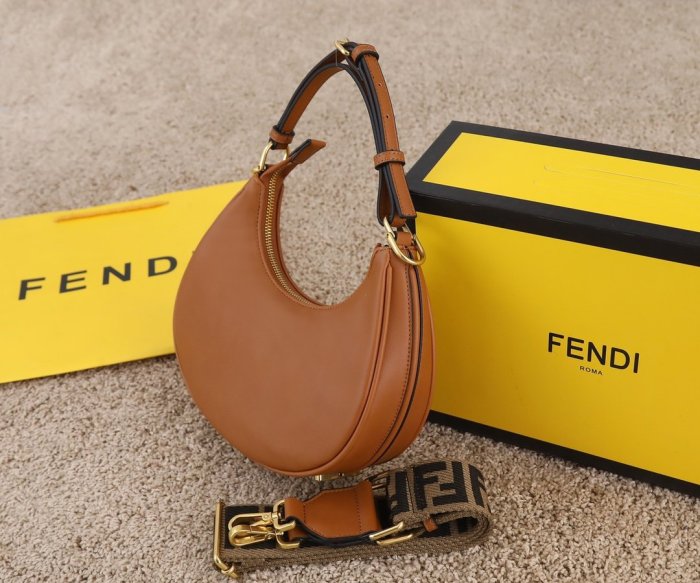 2022SS新作 FENDI フェンディ レディース ハンドバックスーパーコピー