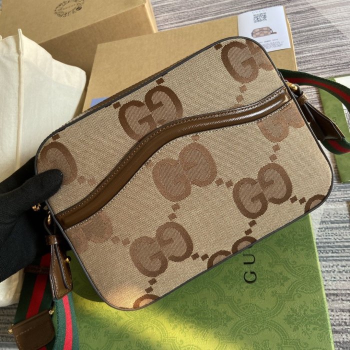 2022SS新作Gucci グッチ レディース ショルダーバックスーパーコピー