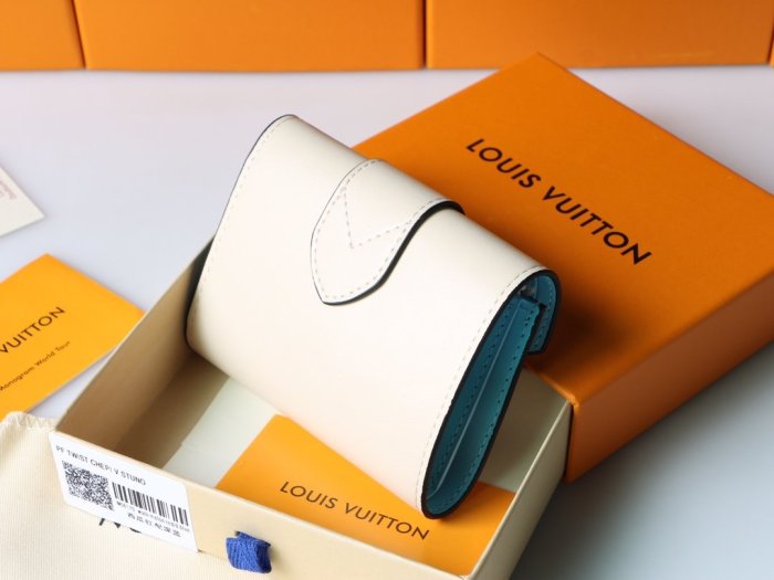 2022SSルイヴィトン LOUIS VUITTON 新作通販 短財布スーパーコピー