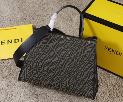 2022SS新作 FENDI フェンディ レディース ハンドバックスーパーコピー