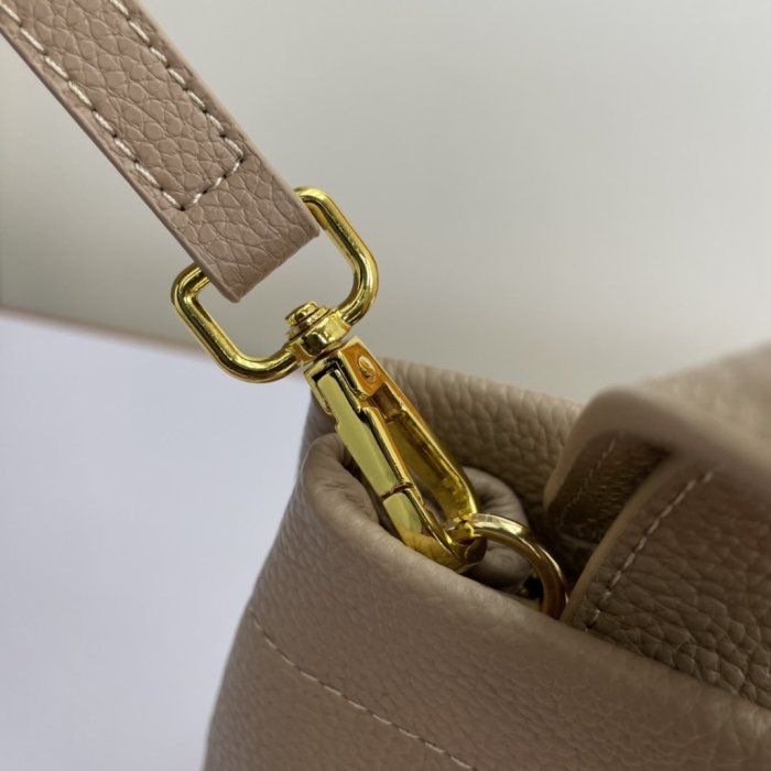 202201SS新作 Prada プラダ レディース ショルダーバックスーパーコピー