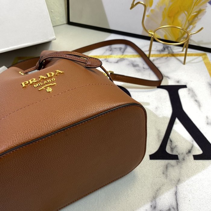 202201SS新作 Prada プラダ レディース ショルダーバックスーパーコピー