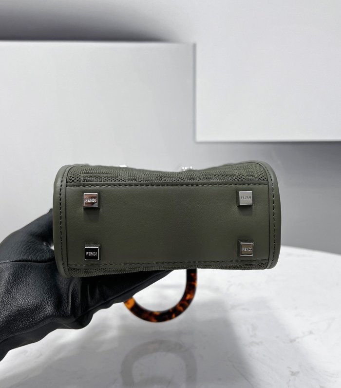 202201SS新作 FENDI フェンディ レディース ショルダーバックスーパーコピー