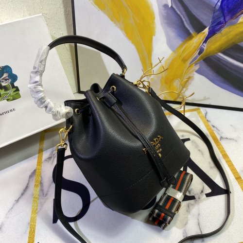 202201SS新作 Prada プラダ レディース ショルダーバックスーパーコピー
