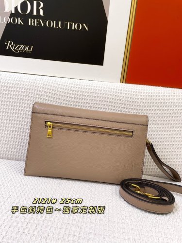 202201SS新作 Prada プラダ レディース ショルダーバックスーパーコピー