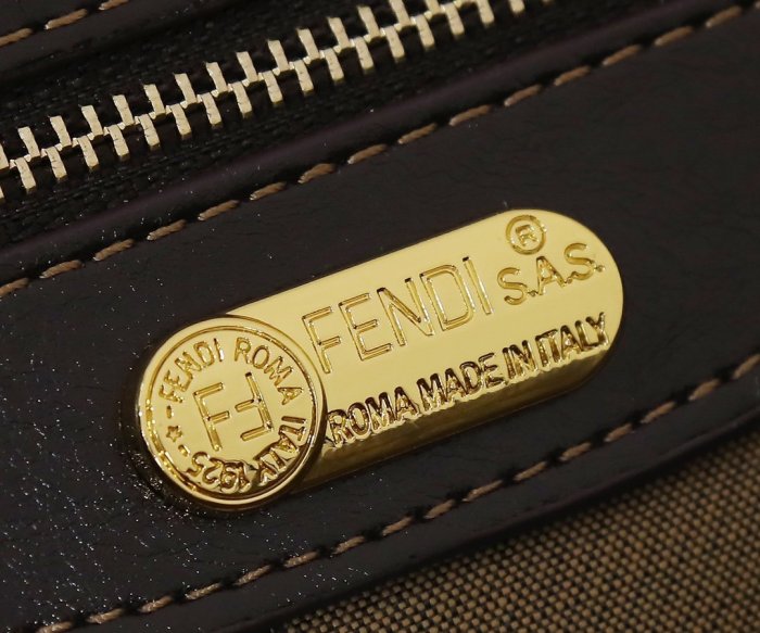 202201SS新作 FENDI フェンディ レディース ショルダーバックスーパーコピー