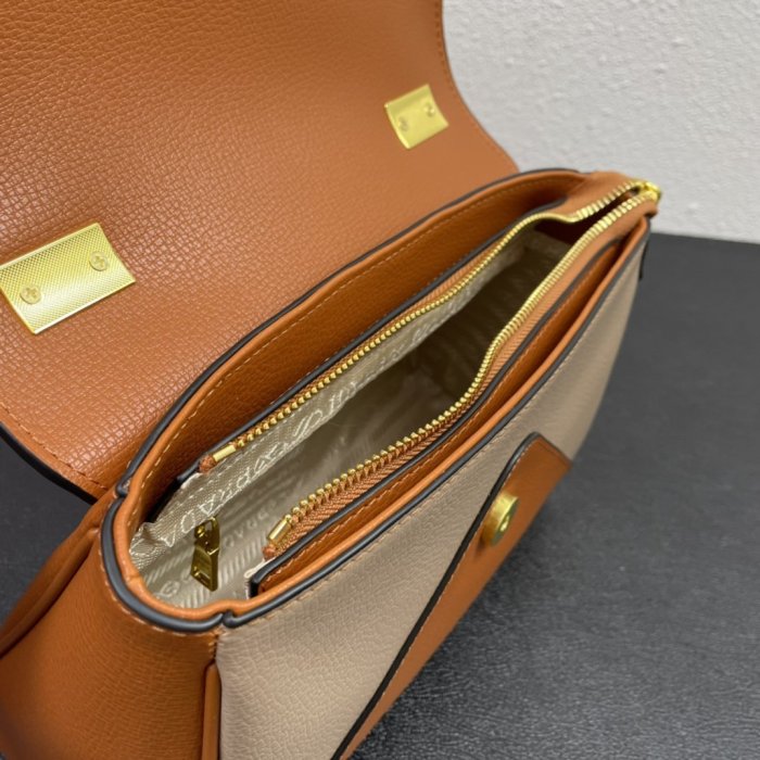 202201SS新作 Prada プラダ レディース ショルダーバックスーパーコピー