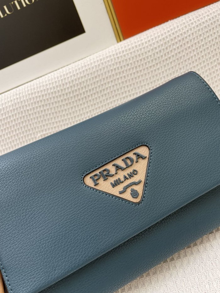 202201SS新作 Prada プラダ レディース ショルダーバックスーパーコピー