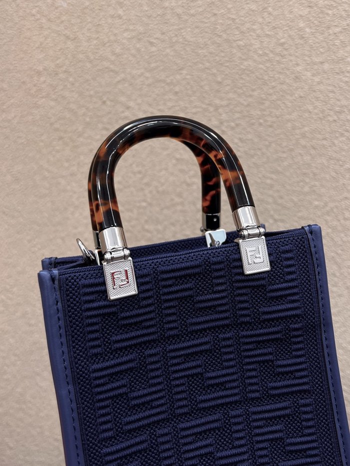 202201SS新作 FENDI フェンディ レディース ショルダーバックスーパーコピー