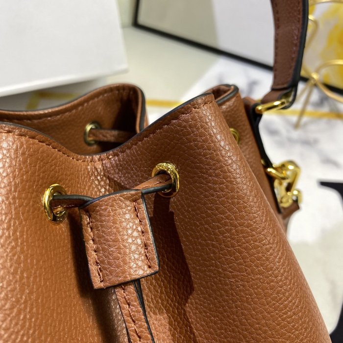 202201SS新作 Prada プラダ レディース ショルダーバックスーパーコピー