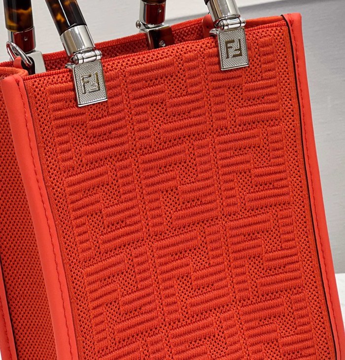 202201SS新作 FENDI フェンディ レディース ショルダーバックスーパーコピー
