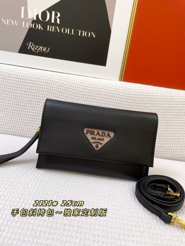 202201SS新作 Prada プラダ レディース ショルダーバックスーパーコピー