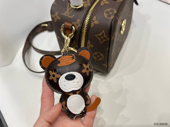 202201SS新作 Louis Vuitton ルイヴィトン レディース ショルダーバックスーパーコピー