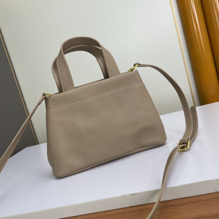 202201SS新作 Prada プラダ レディース ショルダーバックスーパーコピー