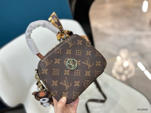 202201SS新作 Louis Vuitton ルイヴィトン レディース ショルダーバックスーパーコピー