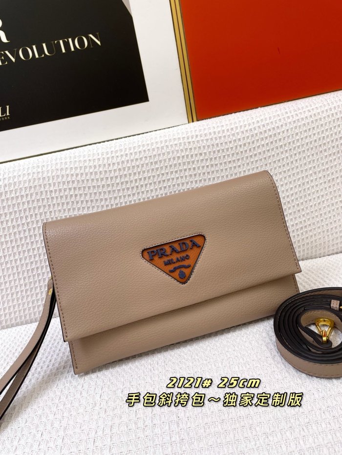 202201SS新作 Prada プラダ レディース ショルダーバックスーパーコピー