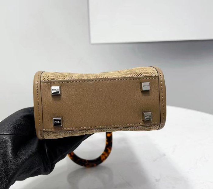 202201SS新作 FENDI フェンディ レディース ショルダーバックスーパーコピー