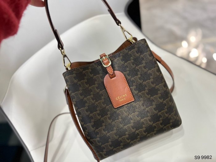 202201SS新作 Celine セリーヌ レディース ショルダーバックスーパーコピー