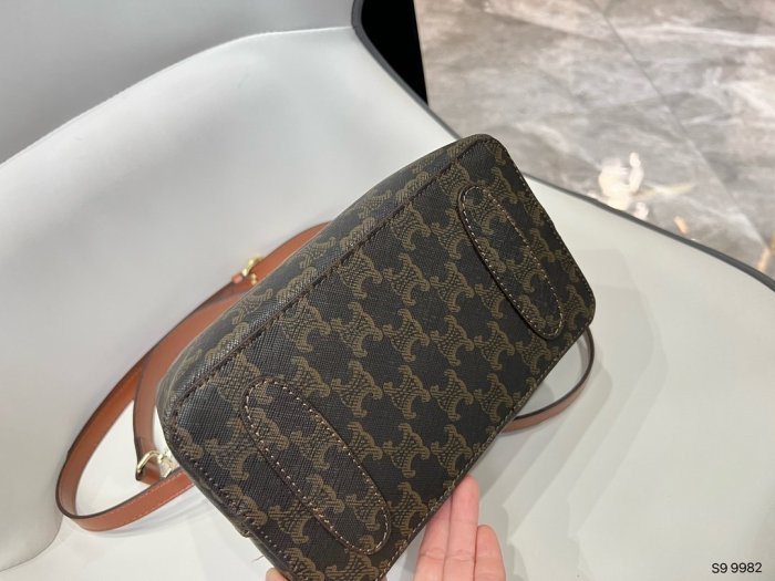 202201SS新作 Celine セリーヌ レディース ショルダーバックスーパーコピー
