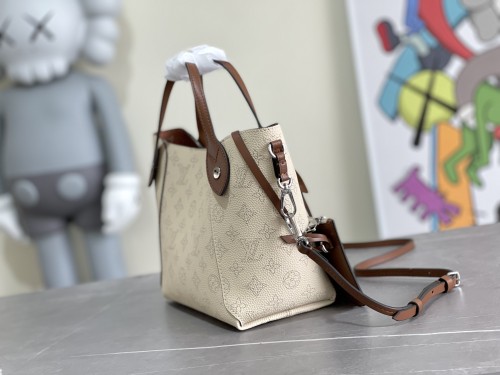 202201SS新作 Louis Vuitton ルイヴィトン レディース ショルダーバックスーパーコピー