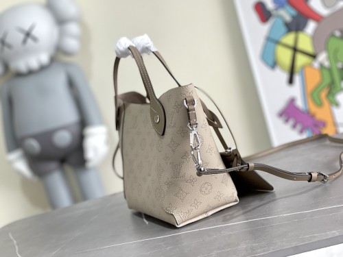 202201SS新作 Louis Vuitton ルイヴィトン レディース ショルダーバックスーパーコピー