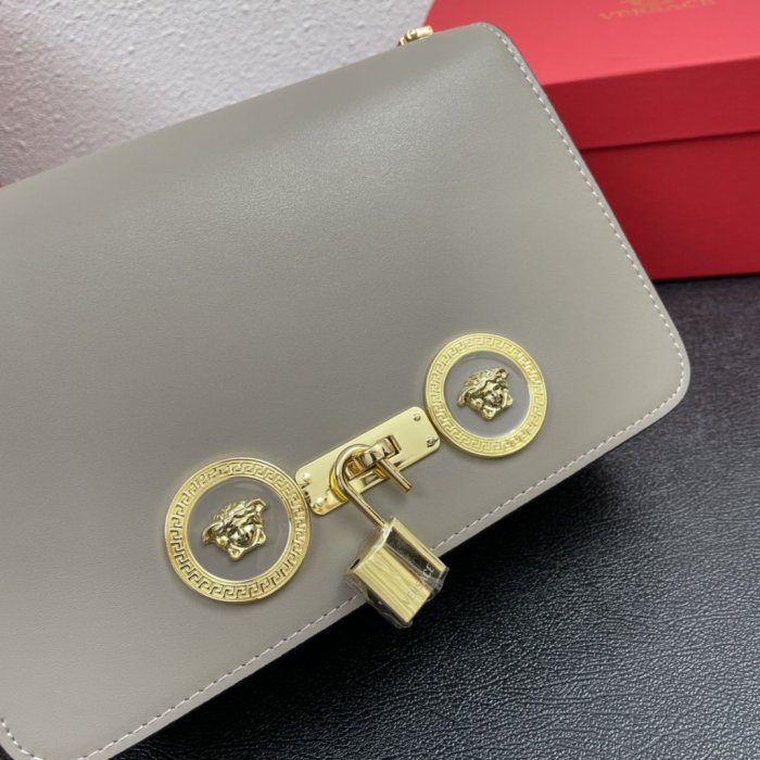 202201SS新作 Versace ヴェルサーチェ レディース ショルダーバッグ スーパーコピー