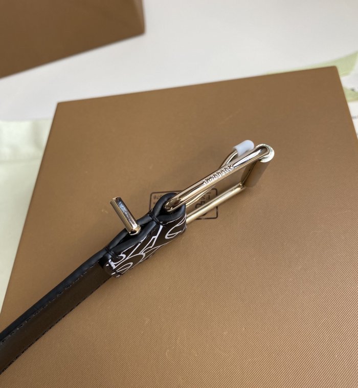 202201SS新作Burberryバーバリーベルトスーパーコピー