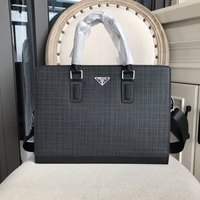 202201SS新作 Prada プラダ メンズ ハンドバックスーパーコピー