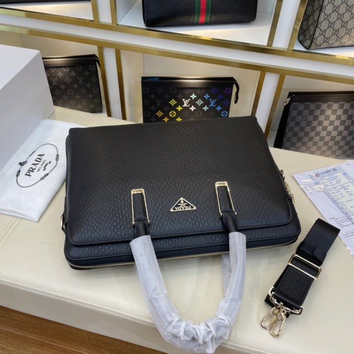 202201SS新作 Prada プラダ メンズ ハンドバックスーパーコピー