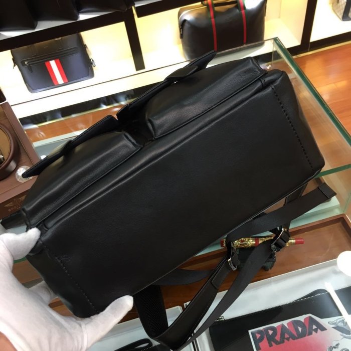 202201SS新作 Prada プラダ メンズ リュックバックスーパーコピー