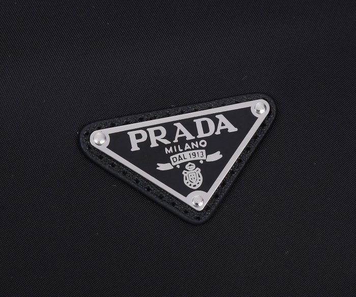 202201SS新作 Prada プラダ メンズ ショルダーバックスーパーコピー