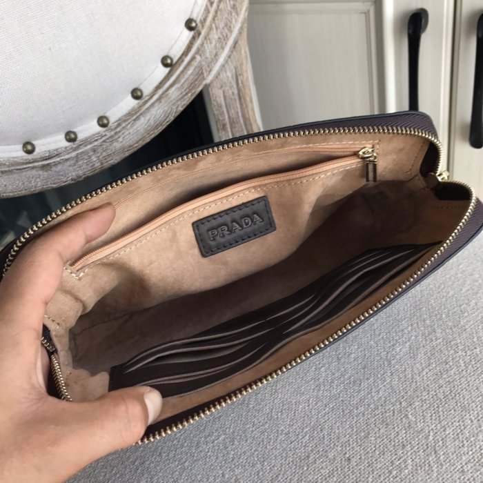 202201SS新作 Prada プラダ メンズ ハンドバックスーパーコピー