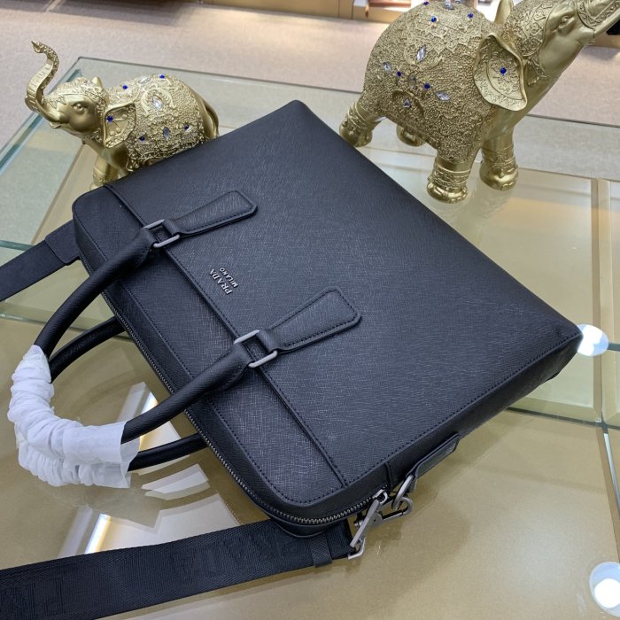 202201SS新作 Prada プラダ メンズ ハンドバックスーパーコピー