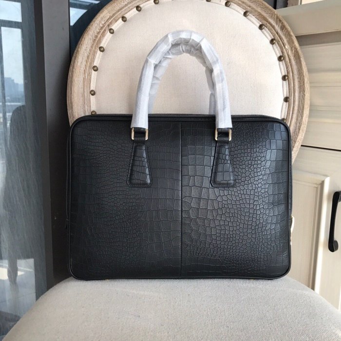 202201SS新作 Prada プラダ メンズ ハンドバックスーパーコピー