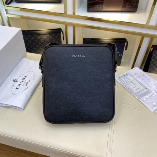 202201SS新作 Prada プラダ メンズ ショルダーバックスーパーコピー